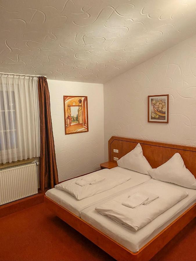 Hotel Friedenseiche Neukirchen-Vluyn Bilik gambar